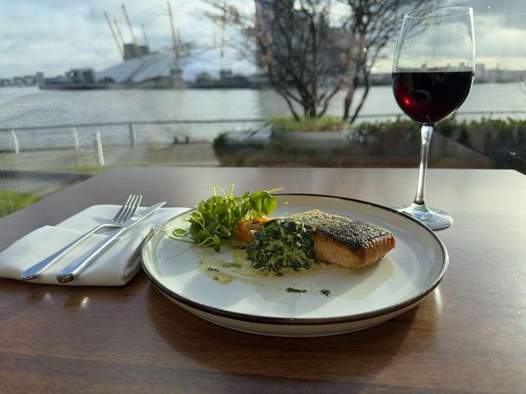 Radisson Blu Hotel, Canary Wharf East 4* London
