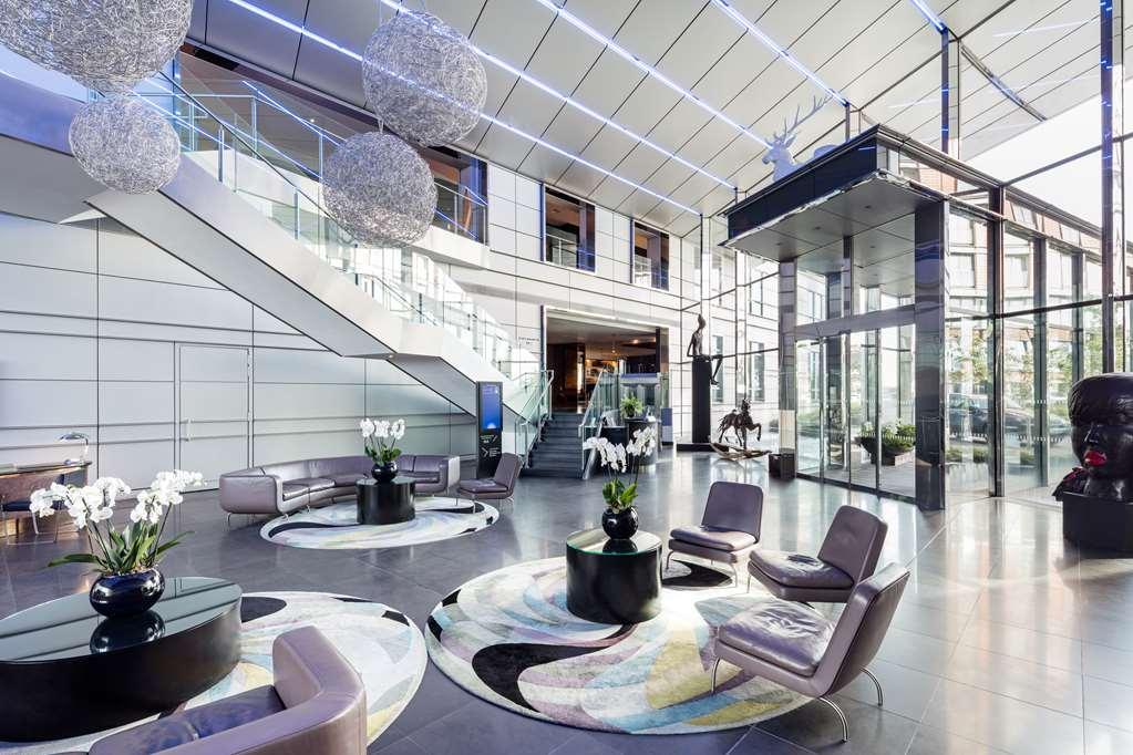 Radisson Blu Hotel, Canary Wharf East