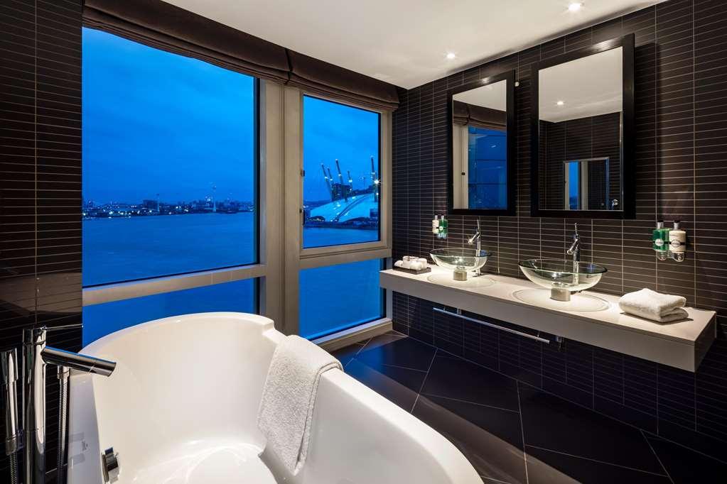 Radisson Blu Hotel, Canary Wharf East